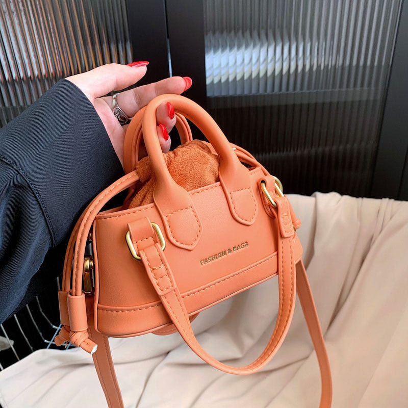 Leather Crossbody Shell Bags with Short Handle  Luxury Brand Totes Fashion Ladies Shoulder Handbag Purses