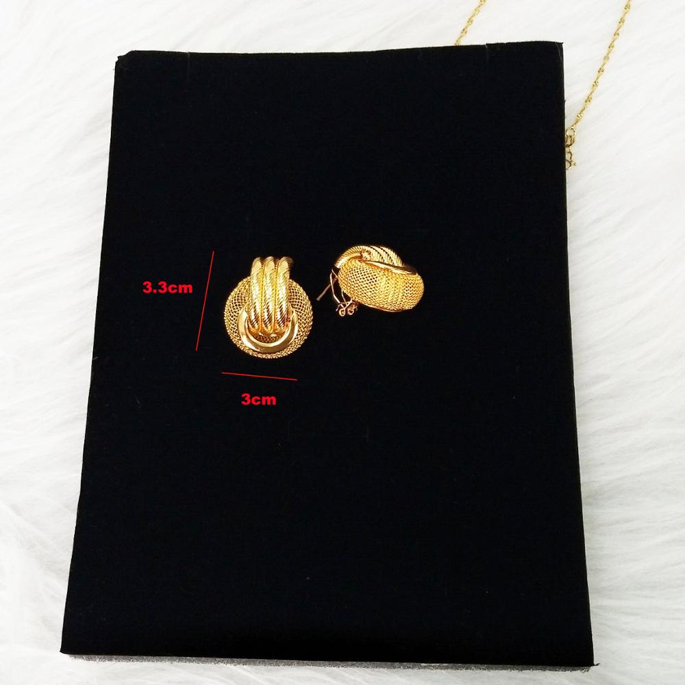 Gold Color Necklace set With Stud Earrings Sexy Jewelry For Women Wedding Gift Young Lady Accessories Copper Light Weight